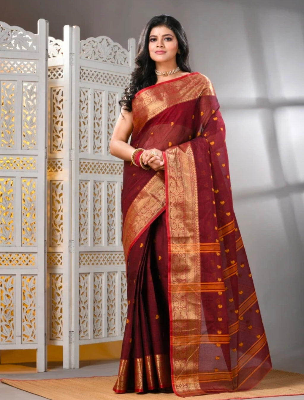 WoodenTant
Woven Tant Pure Cotton Saree (Maroon)