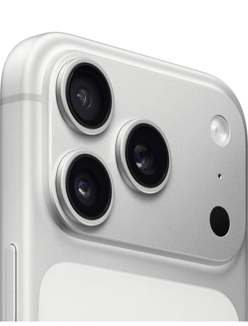 Iphone 17 pro : Selected Color: Silver, Orange,deep blue