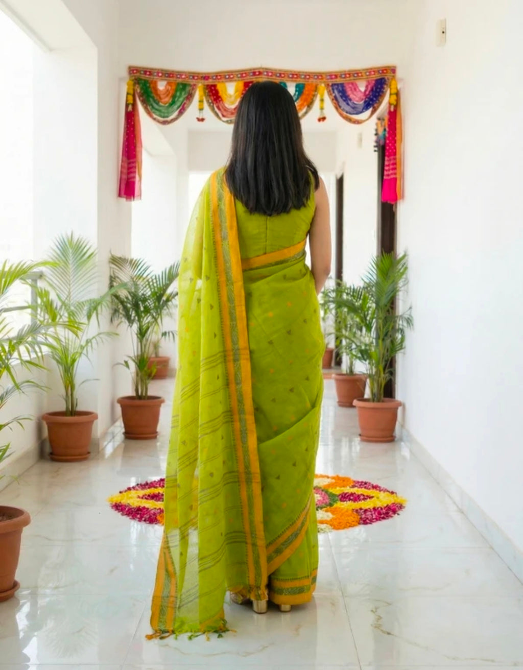 WoodenTant
Woven Tant Pure Cotton Saree (Light Green)